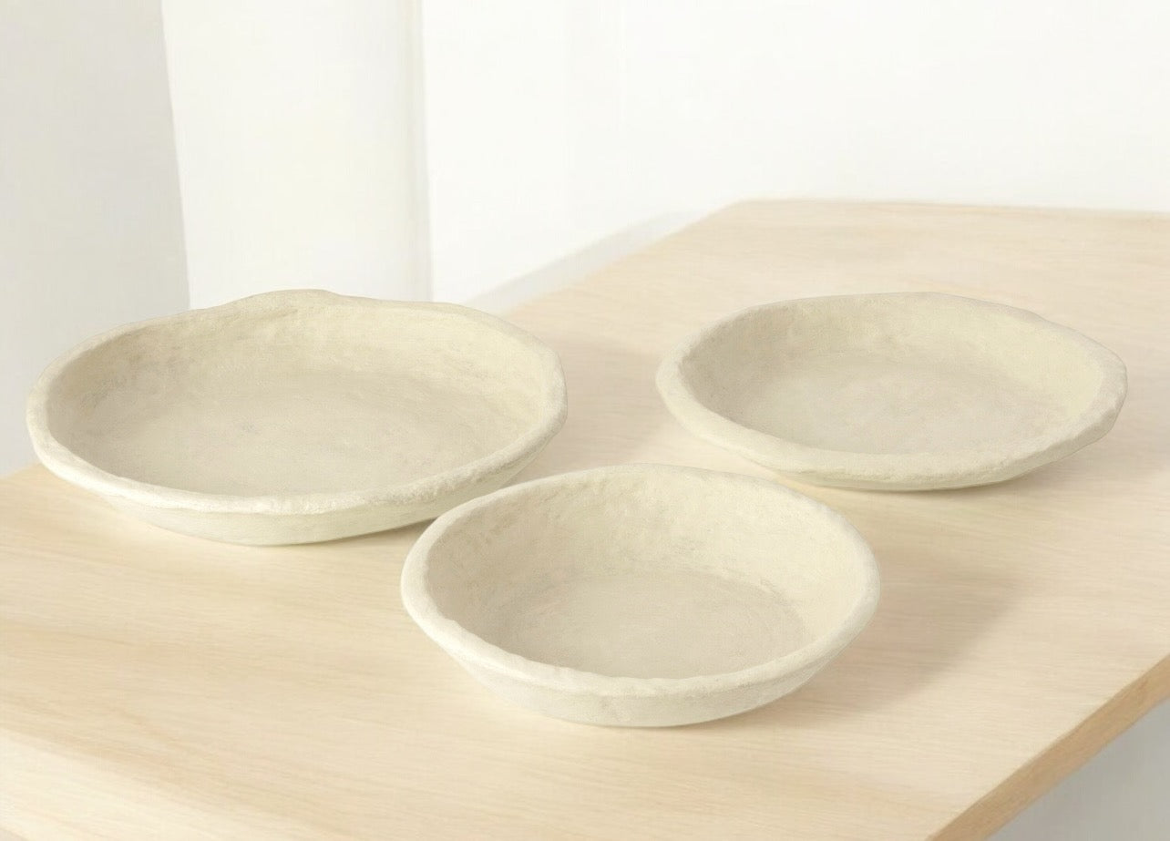 Plat en papier mâché blanc