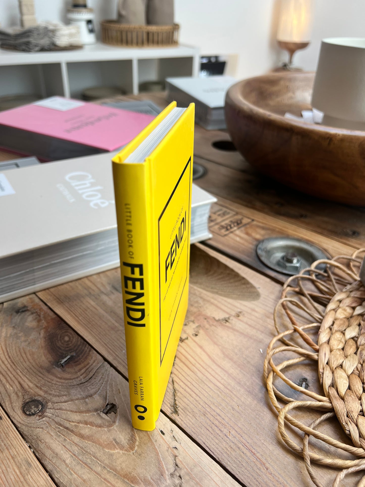 Différents petits livres créateurs déco