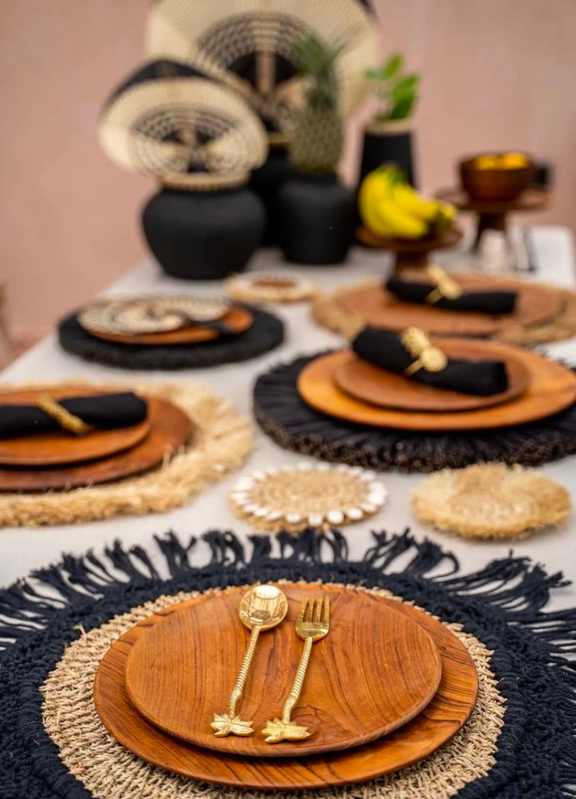 L’assiette ou plat en bois