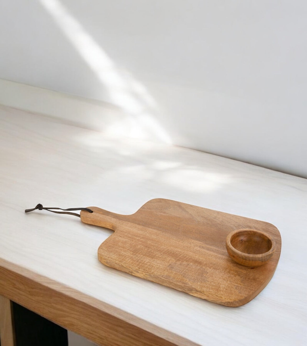 Planche & bol en bois de manguier