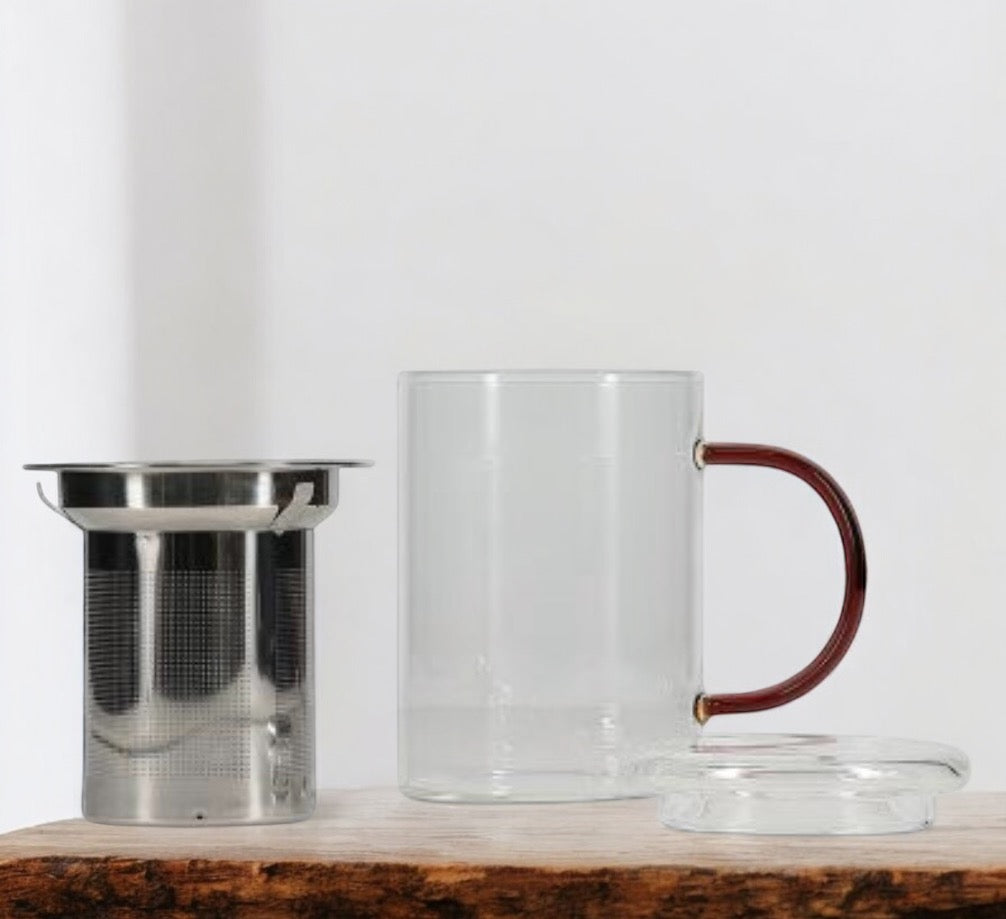 Tasse de thé avec filtre LIV