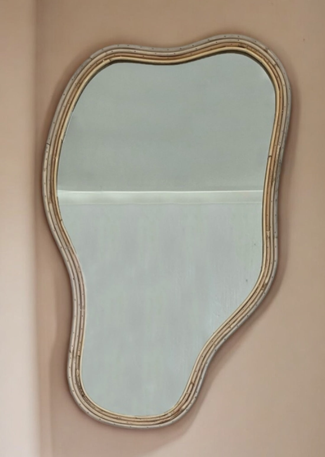 Miroir irrégulier en bambou