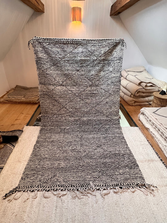 Tapis kilim noir 140/249cm