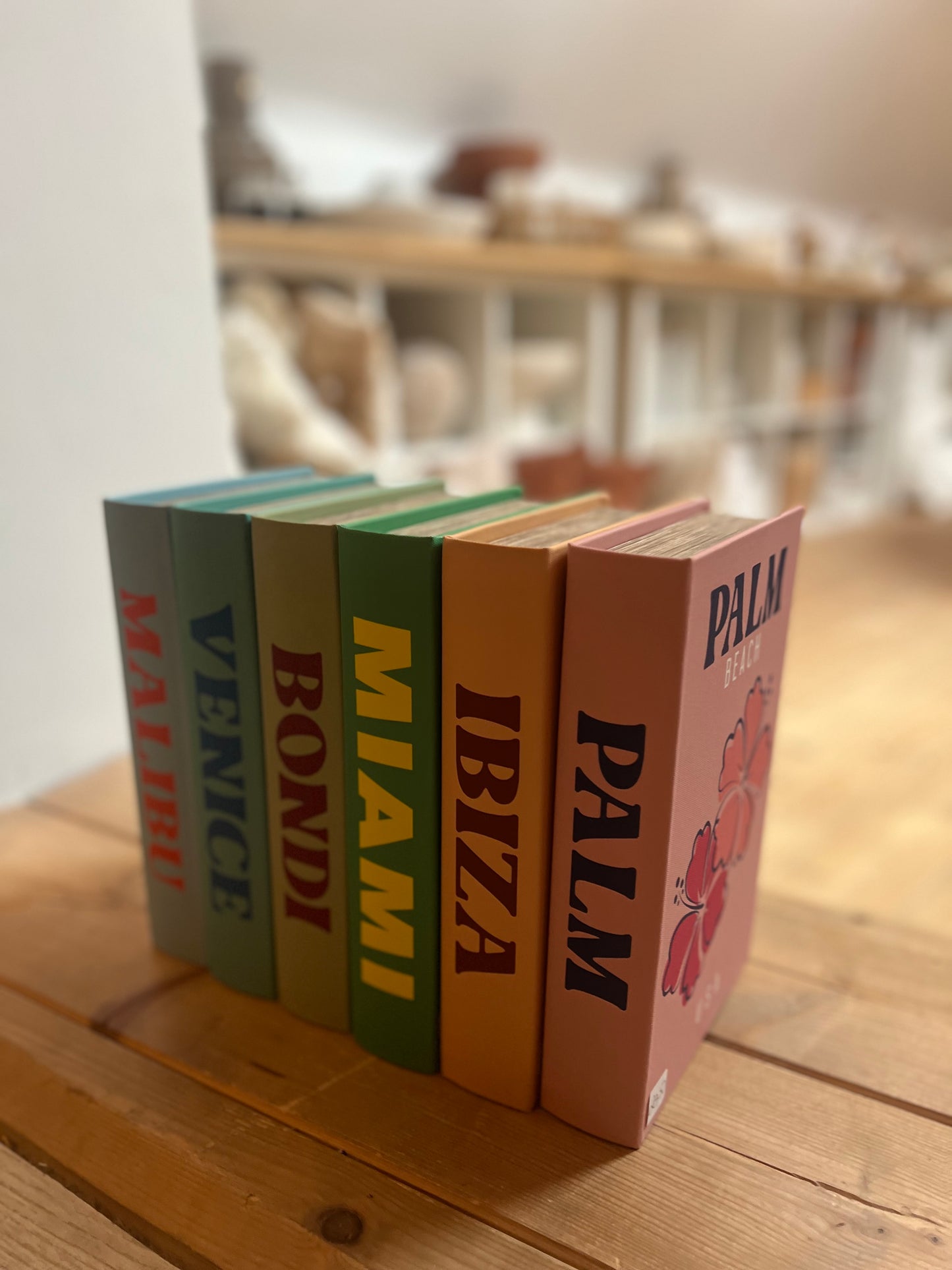 Livre déco rangement