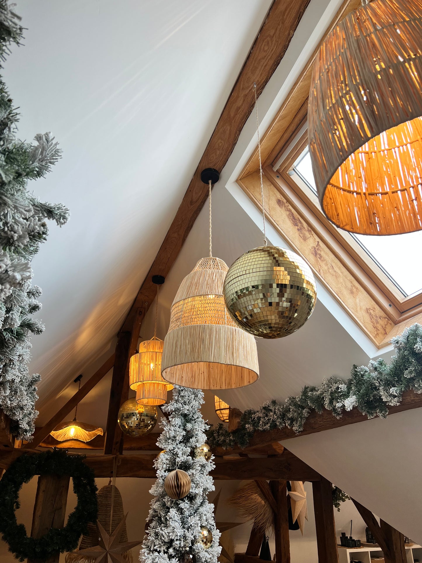 Boule disco dorée (à suspendre ou à poser)