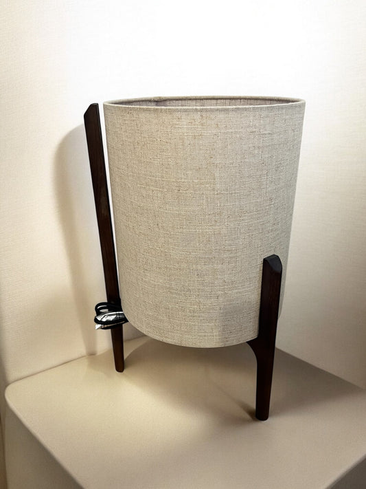 Lampe lin et bois foncé