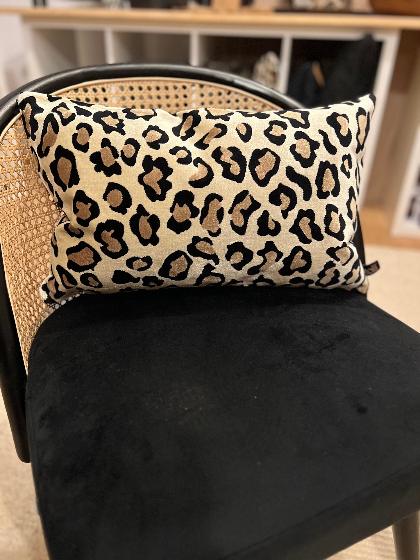 Coussin léopard